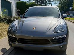 Grau Gebraucht 2012 Porsche Cayenne SUV | 24.900 € (Fairer Preis)