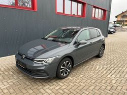 Delfingrau metallic Gebraucht 2020 VW Golf VIII United Limousine | 19.900 € (Teuer)