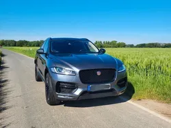Grau Gebraucht 2016 Jaguar F-Pace R-Sport SUV | 16.950 € (Fairer Preis)