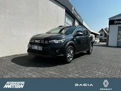 Grau grau "comete" Gebraucht 2023 Dacia Sandero Expression Kleinwagen | 16.989 € (Fairer Preis)
