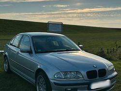 Silber Gebraucht 1998 BMW 320 Basis Limousine | 2.700 € (Guter Preis)