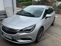 Silber Gebraucht 2017 Opel Astra Dynamic Kombi | 8.500 € (Guter Preis)