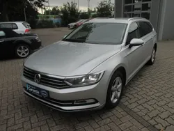 Silber Gebraucht 2018 VW Passat Highline Kombi | 18.900 € (Fairer Preis)