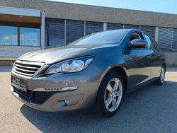 Grau Gebraucht 2016 Peugeot 308 Active Kombi | 3.800 € (Fairer Preis)