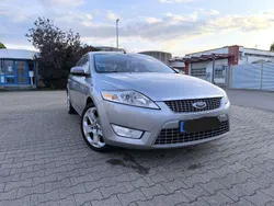 Silber Gebraucht 2007 Ford Mondeo Trend Limousine | 5.999 €