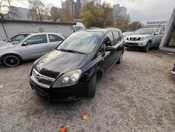 Schwarz Gebraucht 2007 Opel Zafira Kombi | 1.700 € (Guter Preis)