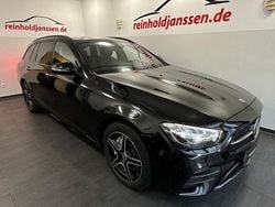 Schwarz Gebraucht 2022 Mercedes E300 AMG Limousine | 34.890 € (Fairer Preis)