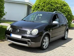 Schwarz Gebraucht 2004 VW Polo Cross Kleinwagen | 2.290 € (Fairer Preis)