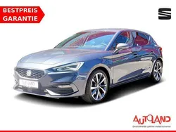 Grau Gebraucht 2020 Seat Leon FR Limousine | 22.950 € (Fairer Preis)