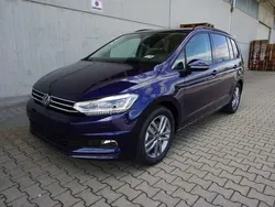 Blau Neu 2025 VW Touran Comfortline Van / Kleinbus | 45.992 € (Teuer)