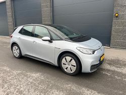 Silber Gebraucht 2023 VW ID.3 Pro Kleinwagen | 26.000 € (Fairer Preis)