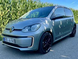 Silber Gebraucht 2021 VW e-up! Kleinwagen | 13.900 € (Fairer Preis)