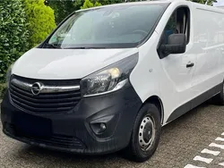 Weiß Gebraucht 2018 Opel Vivaro Van | 11.000 €