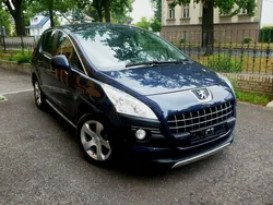 Blau metallic Gebraucht 2013 Peugeot 3008 Allure Van / Kleinbus | 8.490 € (Guter Preis)