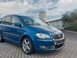 Blau Gebraucht 2008 VW Touran Highline Van / Kleinbus | 3.250 € (Guter Preis)
