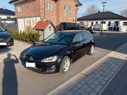 Violet Gebraucht 2014 VW Golf Comfortline Limousine | 9.999 € (Guter Preis)