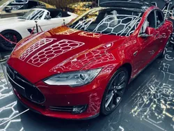 Rot Gebraucht 2016 Tesla Model S Limousine | 22.500 € (Superpreis)