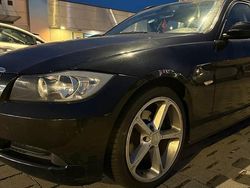 Schwarz Gebraucht 2006 BMW 320 Kombi | 5.700 € (Teuer)