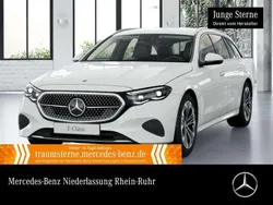 Weiß Gebraucht 2024 Mercedes E300 Avantgarde Limousine | 51.980 € (Fairer Preis)