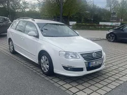 Weiß Gebraucht 2010 VW Passat Trendline Kombi | 3.800 € (Fairer Preis)