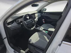 Weiß Gebraucht 2025 Skoda Octavia Tour Kombi | 36.480 € (Fairer Preis)