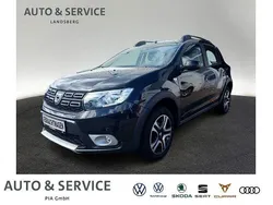 Schwarz Gebraucht 2020 Dacia Sandero Celebration Kleinwagen | 13.190 € (Fairer Preis)