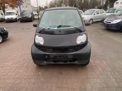 Silber Gebraucht 2003 Smart ForTwo Coupé Pure Coupé | 890 €