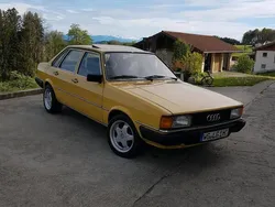 Gelb Gebraucht 1981 Audi 80 Limousine | 2.750 €