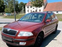 Andere außenfarben Gebraucht 2005 Skoda Octavia Kombi | 1.950 € (Fairer Preis)