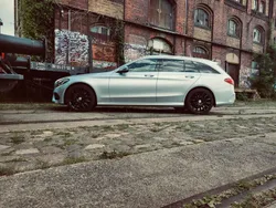 Silber Gebraucht 2017 Mercedes C250 AMG line Kombi | 20.500 € (Guter Preis)