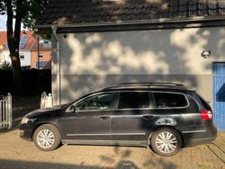 Schwarz Gebraucht 2006 VW Passat Kombi | 2.500 €
