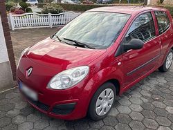 Rot Gebraucht 2009 Renault Twingo Authentique Kleinwagen | 1.800 € (Fairer Preis)