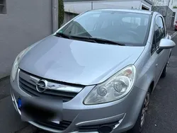 Silber Gebraucht 2008 Opel Corsa Kleinwagen | 1.500 € (Teuer)