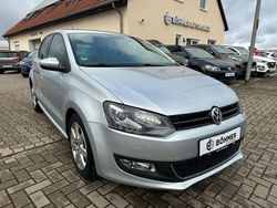 Silber Gebraucht 2011 VW Polo Highline Limousine | 7.490 € (Fairer Preis)