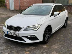 Weiß Gebraucht 2017 Seat Leon ST FR Kombi | 13.400 € (Fairer Preis)
