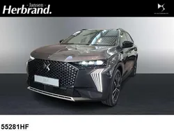 Titangrau Neu 2025 DS Automobiles DS7 Crossback SUV | 52.890 €