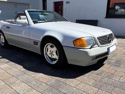Weiß Gebraucht 1991 Mercedes SL300 Cabrio | 16.900 €