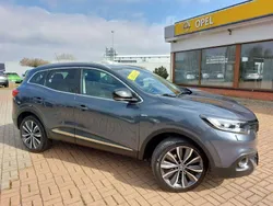 Grau Gebraucht 2018 Renault Kadjar Bose Edition SUV | 14.490 € (Fairer Preis)