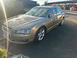 Gold Gebraucht 2010 Audi A8 Business Limousine | 22.500 €