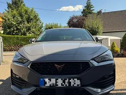 Grau Gebraucht 2022 Cupra Leon VZ Limousine | 25.800 € (Fairer Preis)