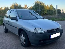 Silber Gebraucht 1998 Opel Corsa Eco Limousine | 950 € (Fairer Preis)