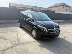 Schwarz Gebraucht 2016 Mercedes V250 Edition Van / Kleinbus | 22.999 € (Fairer Preis)