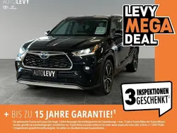 Attitude black mc (metallic) Gebraucht 2022 Toyota Highlander Luxury SUV | 48.970 €