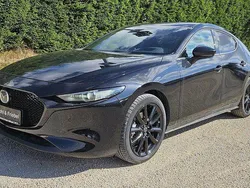 Jet black Neu 2025 Mazda 3 Exclusive-Line Limousine | 32.990 € (Fairer Preis)