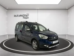 Blau cosmos Gebraucht 2019 Dacia Dokker Stepway Van | 12.290 € (Guter Preis)