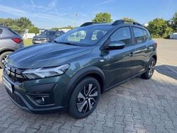 Zederngrün Neu 2025 Dacia Sandero Expression Kleinwagen | 19.390 € (Fairer Preis)