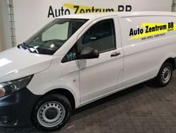 Weiß Gebraucht 2015 Mercedes Vito Van / Kleinbus | 15.900 € (Etwas zu teuer)
