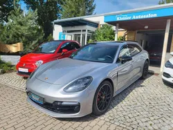Silber Gebraucht 2019 Porsche Panamera Turbo Sport Turismo Limousine | 78.999 € (Etwas zu teuer)