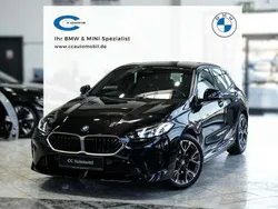 Saphirschwarz Gebraucht 2024 BMW 120 M Sport Kleinwagen | 33.999 € (Superpreis)