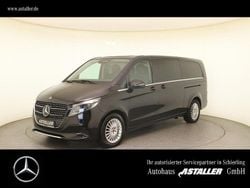 Obsidianschwarz metallic Gebraucht 2024 Mercedes V300 Avantgarde Van / Kleinbus | 68.899 € (Guter Preis)